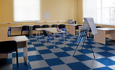 Roppe Symmetry Rubber Tile – Classroom
