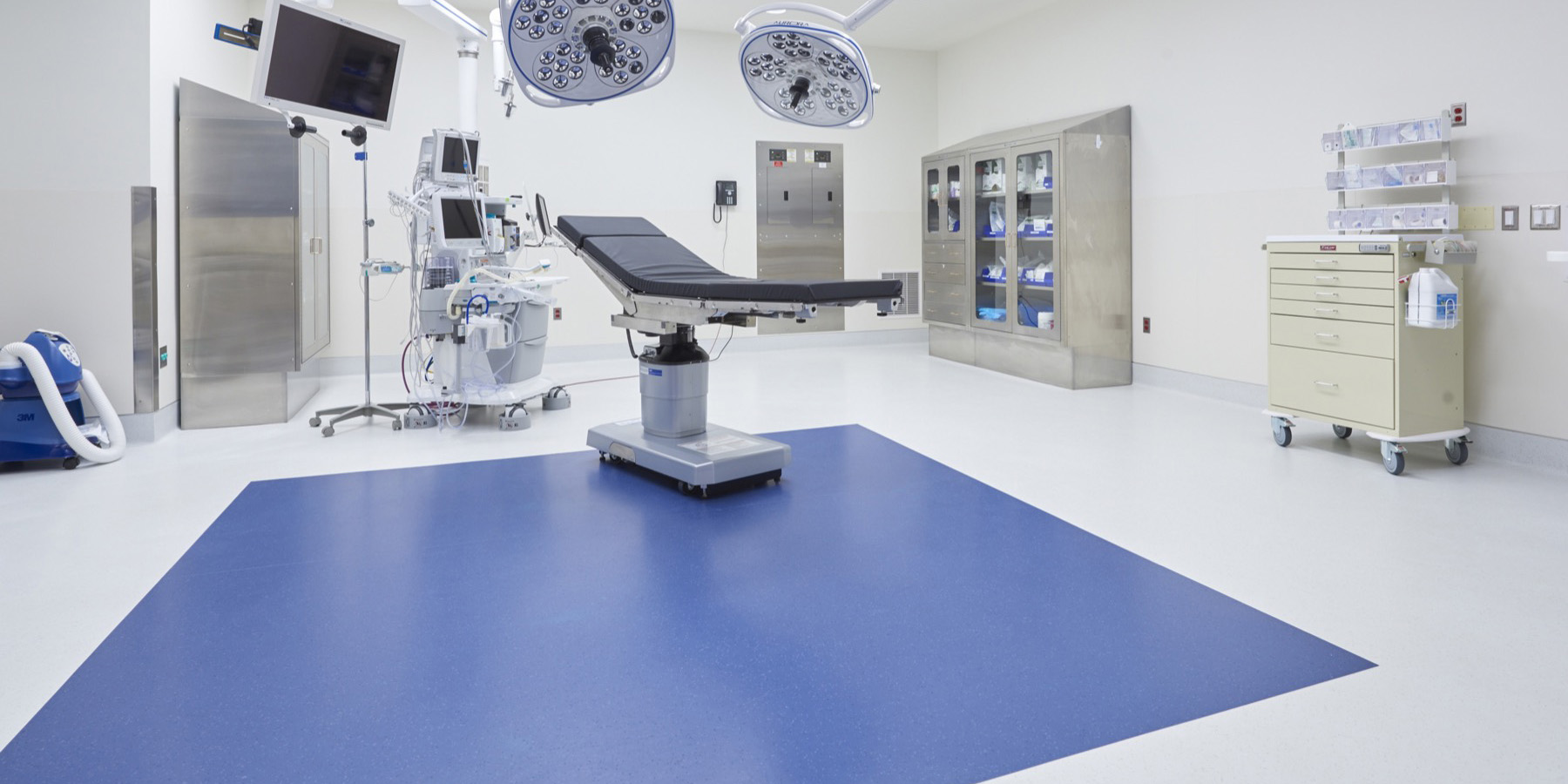 Roppe Hartford Hospital Surgical Room_Envire_1800x900